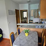Apartma Panorama *