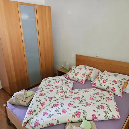 Apartma Panorama *
